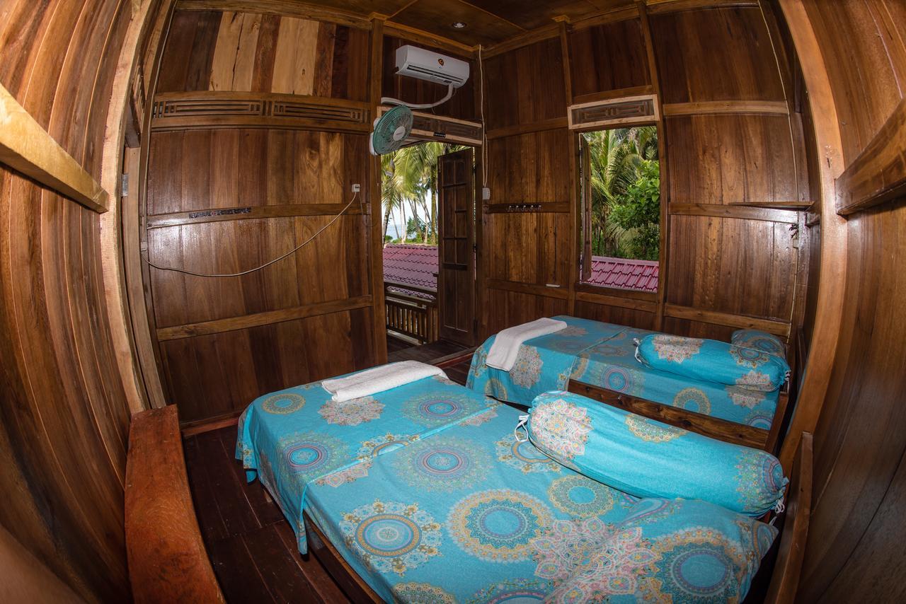 Puri Asu Resort Palau Asu Extérieur photo