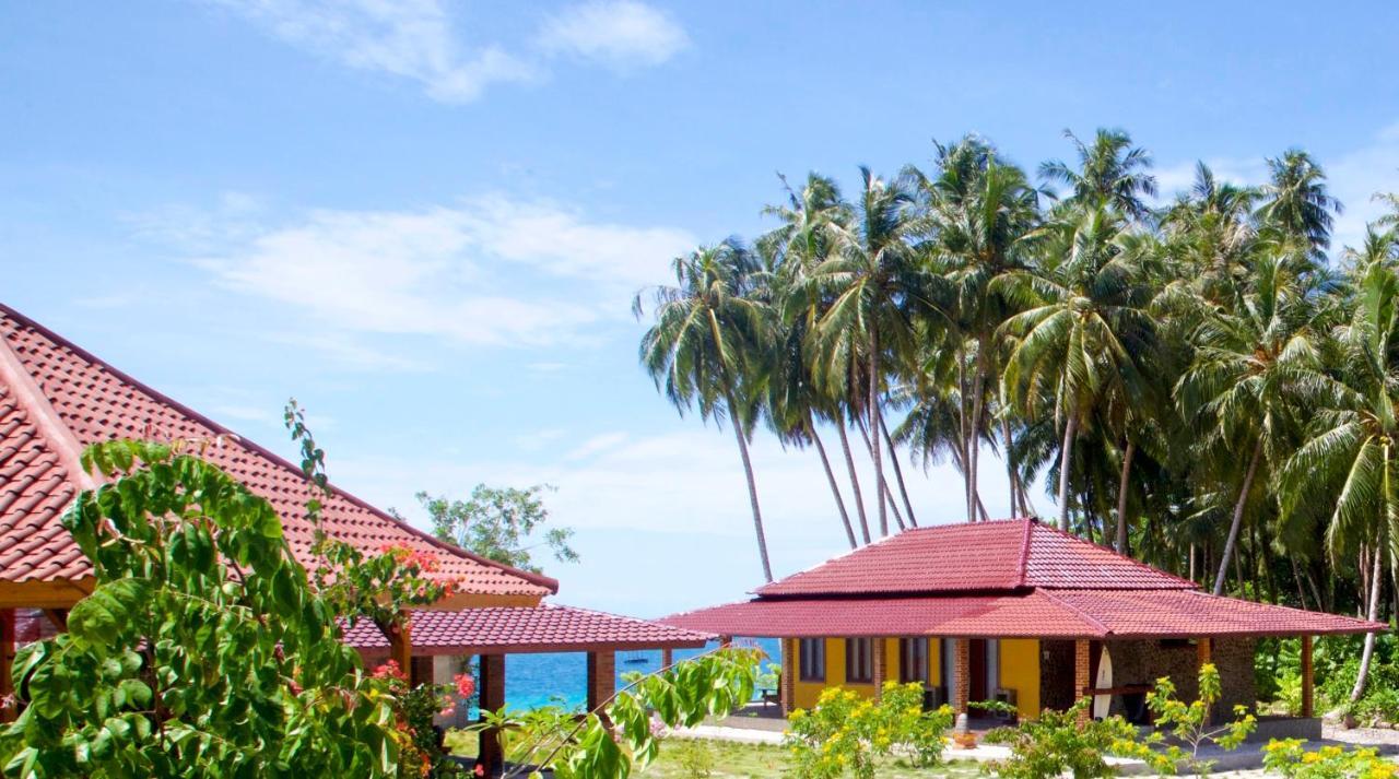 Puri Asu Resort Palau Asu Chambre photo